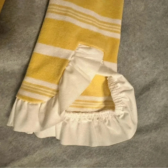Ann Taylor Womens Yellow Striped 3/4 Sleeve Ruffle Cuff T-Shirt Size M - Picture 4 of 5